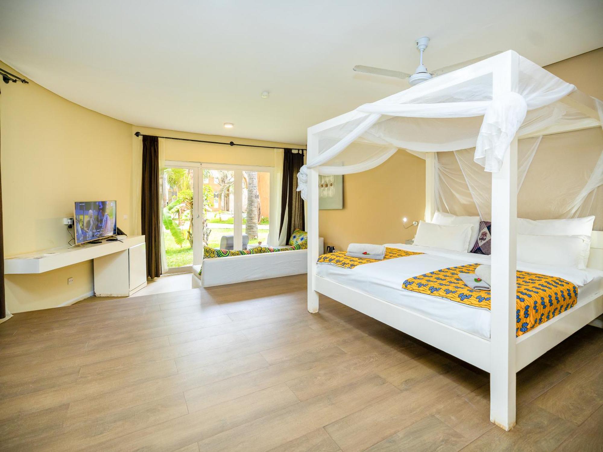 Balafon Beach Resort (Adults Only) โคโลลิ ภายนอก รูปภาพ